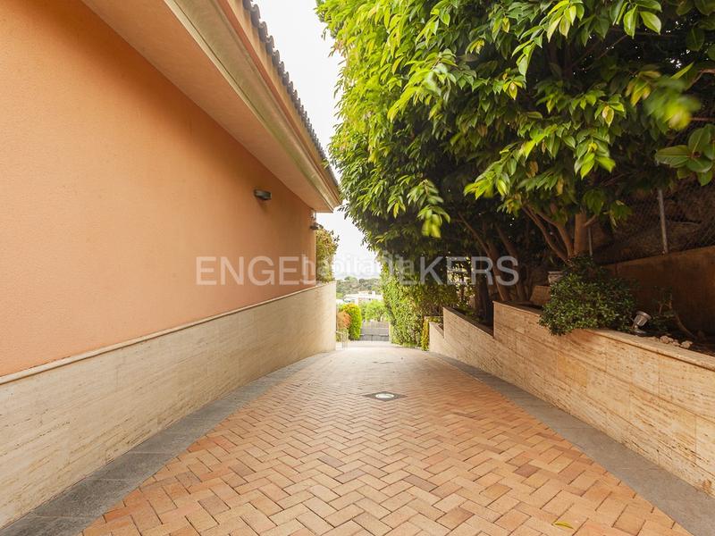 Foto e2967c51-071e-4734-a40a-cdea08756f40. Casa con riscaldamento parcheggio piscina in Calella