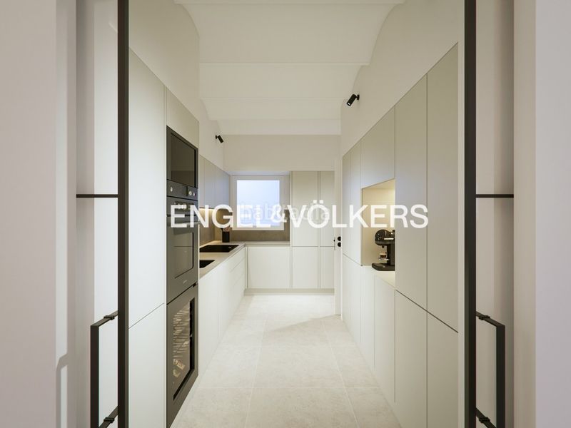 Foto eb622841-2bcc-436e-ae02-2c1e35df3ee9. Piso apartamento reformado a estrenar al lado de francesc macià en Barcelona