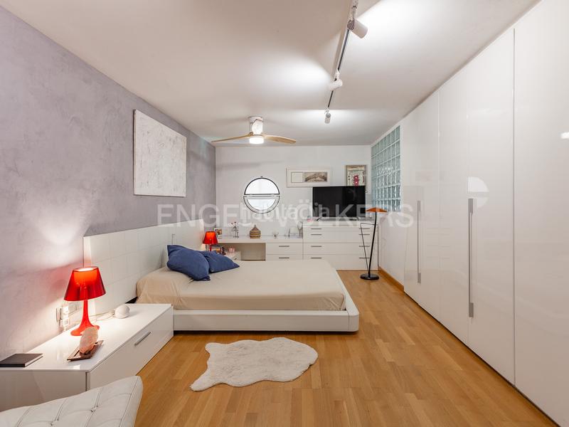 Foto f679c0fc-fb85-4282-a1e3-efc61f6d430a. Zweistöckige wohnung mit heizung parking in Can Pei Sitges