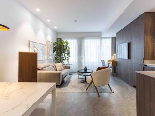 Lloguer Apartament  Consell de cent. Piso lujo con servicios