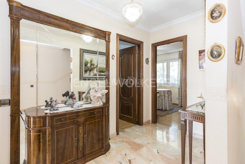 Foto 7b5090a6-85b4-46ff-a93f-35b77a26211d. Casa gran casa en Bellamar en una parcela de 1009m y 460m construidos. en Castelldefels
