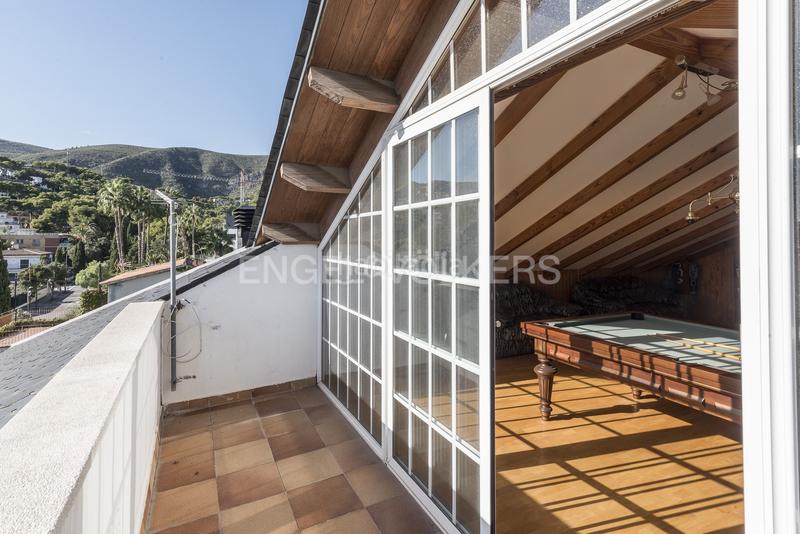 Foto ea3746f8-4a7d-4730-9781-84f3f56404b9. Casa gran casa en Bellamar en una parcela de 1009m y 460m construidos. en Castelldefels