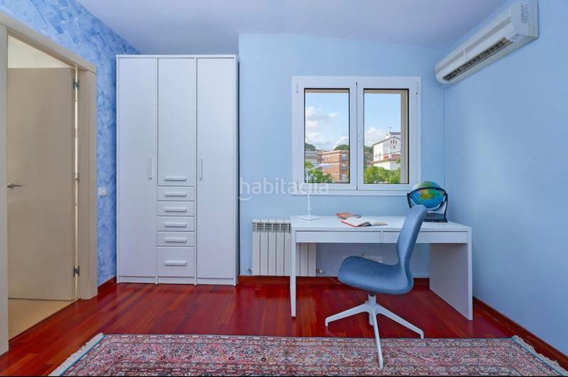 Foto 581e5d66-5444-42e0-b27e-f0e971f9db40. Alquiler casa acogedora casa al aldo de la playa en Castelldefels