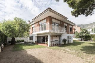 Lloguer Casa a El Poal. Acogedora casa unifamiliar cerca del mar.