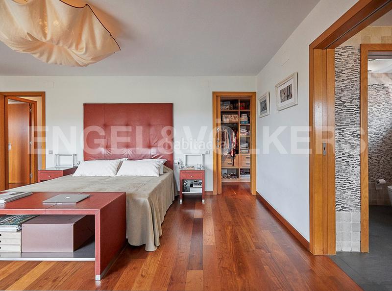 Foto 210890ce-2289-4106-8e8c-de1f94e12c64. Haus mit heizung parking pool in Montmar Castelldefels