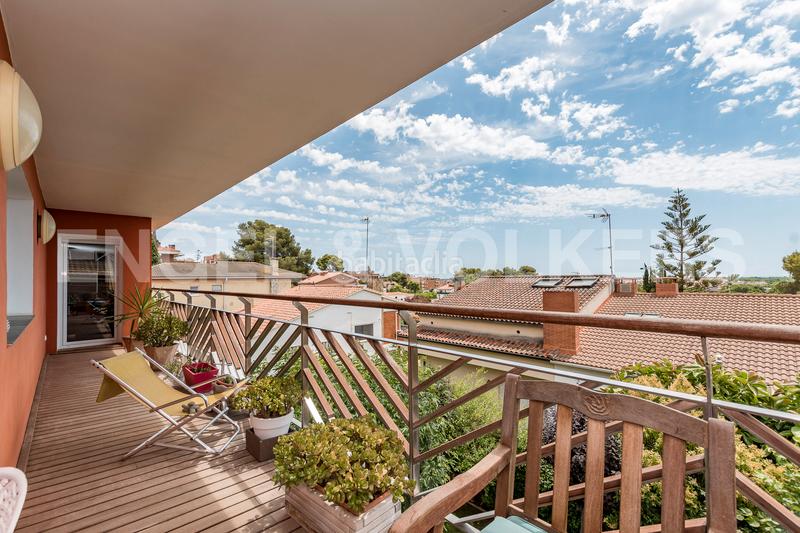 Foto 3b223c1e-4e28-4160-95d2-5e56f2027fd0. Haus mit heizung parking pool in Montmar Castelldefels