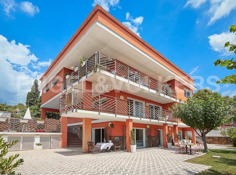 Foto ef064153-1eb8-485a-b447-135c0d401d79. Haus mit heizung parking pool in Montmar Castelldefels