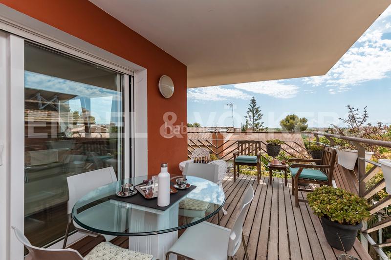 Foto fb6be5c0-2c6a-4a48-a266-be835635d84f. Haus mit heizung parking pool in Montmar Castelldefels