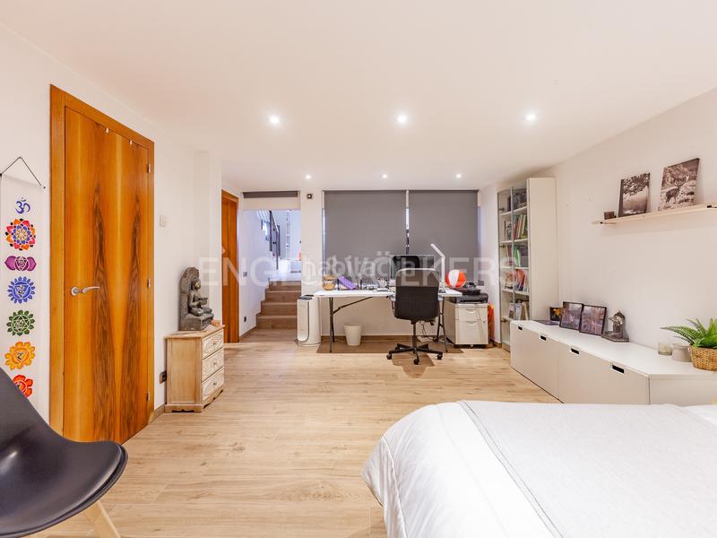 Foto 0637fd83-6e69-42bf-ba03-41f1006bf4fd. Maison jumelée avec chauffage parking dans Can Pantiquet Mollet del Vallès