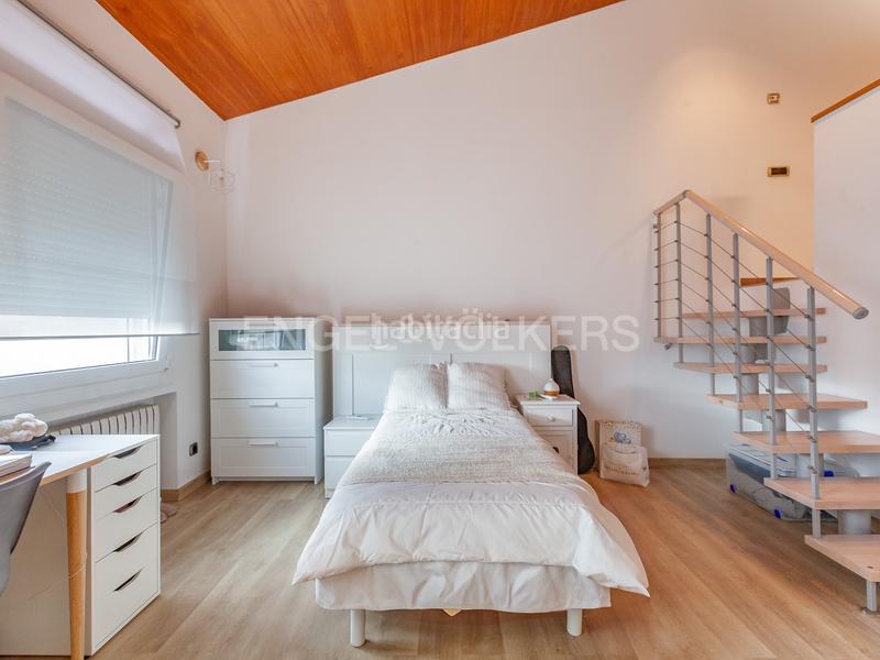 Foto 7336de22-ffbb-4af7-bbc4-42b874a9878e. Maison jumelée avec chauffage parking dans Can Pantiquet Mollet del Vallès