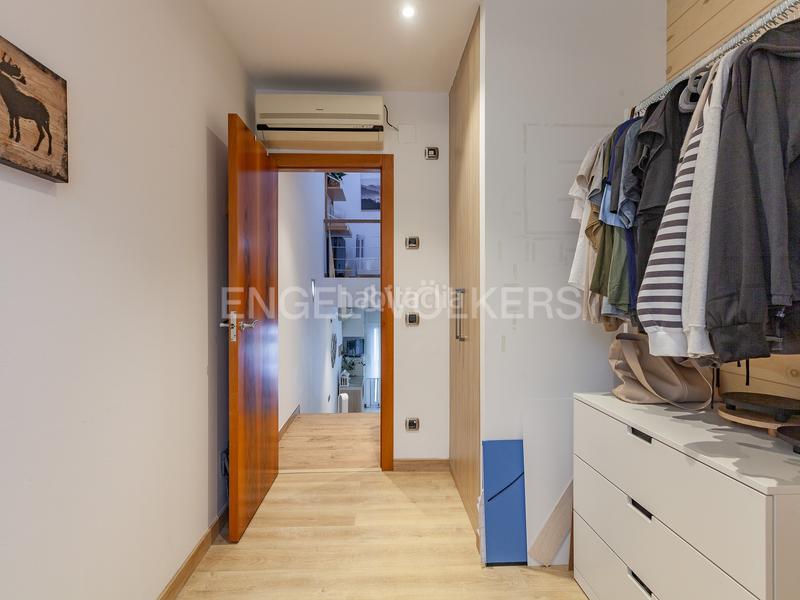 Foto 8c0d8169-e9cd-4895-8ba8-b20872cfefc9. Maison jumelée avec chauffage parking dans Can Pantiquet Mollet del Vallès