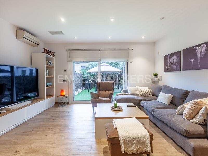 Foto 9b5678b5-829b-4a5d-ba4b-9866a1cfc125. Maison jumelée avec chauffage parking dans Can Pantiquet Mollet del Vallès