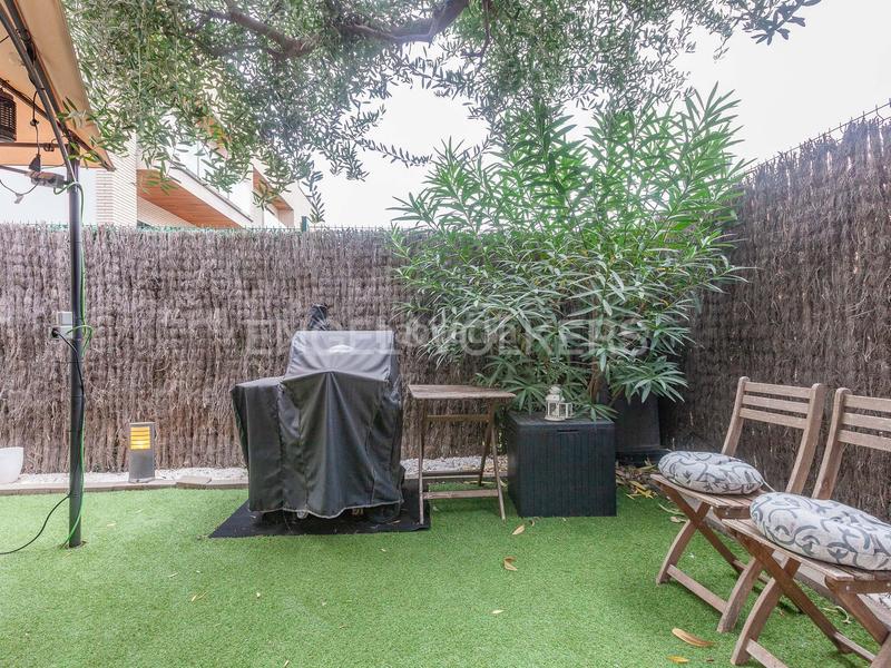 Foto ec2f501c-e54a-4b96-b011-49196d33d35d. Maison jumelée avec chauffage parking dans Can Pantiquet Mollet del Vallès