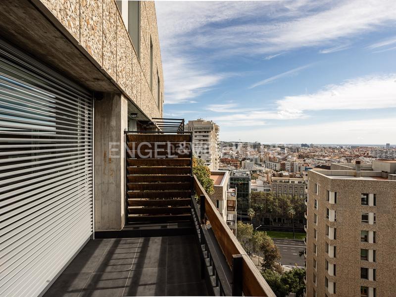 Foto 841be070-8c9e-474c-a5b2-53997f994144. Ático  con magníficas vistas en zona diagonal en Barcelona