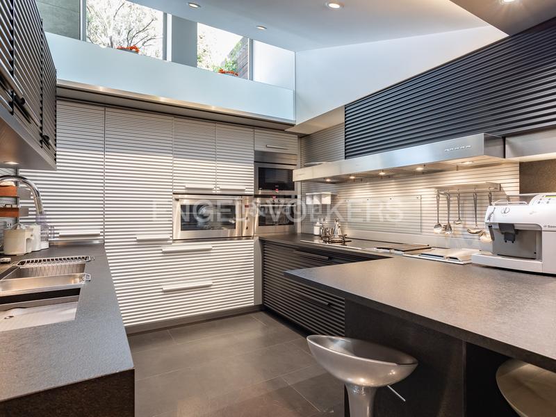 Foto b5e2e16d-92c6-43f2-8e4d-45bc6dc0659c. Ático  con magníficas vistas en zona diagonal en Barcelona