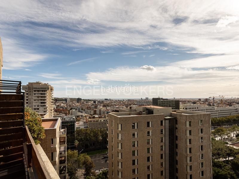 Foto d17888f8-d757-4eab-afdd-82fd3d29b35c. Ático  con magníficas vistas en zona diagonal en Barcelona