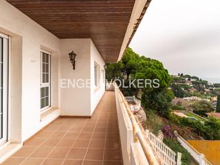 Maison à Premià de Dalt. El mirador casa a reformar con vistas despejadas al mar