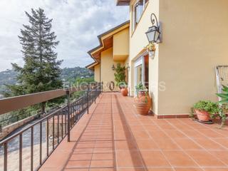 Haus in El Racó-Sant Feliu del Racó. Fantástica casa a 4 vientos con amplia parcela