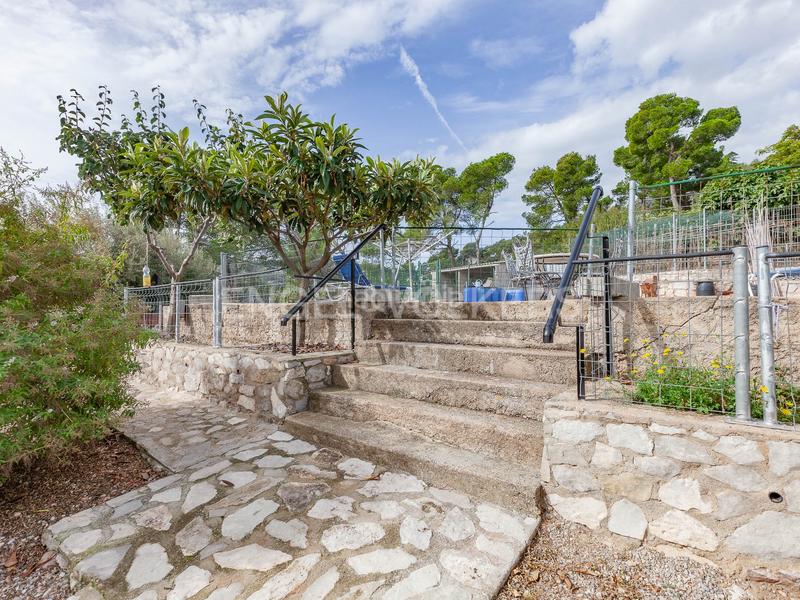 Foto 32cd0db9-cba6-4a28-bed3-d4de3914db9d. Casa con riscaldamento parcheggio in El Racó-Sant Feliu del Racó Castellar del Vallès