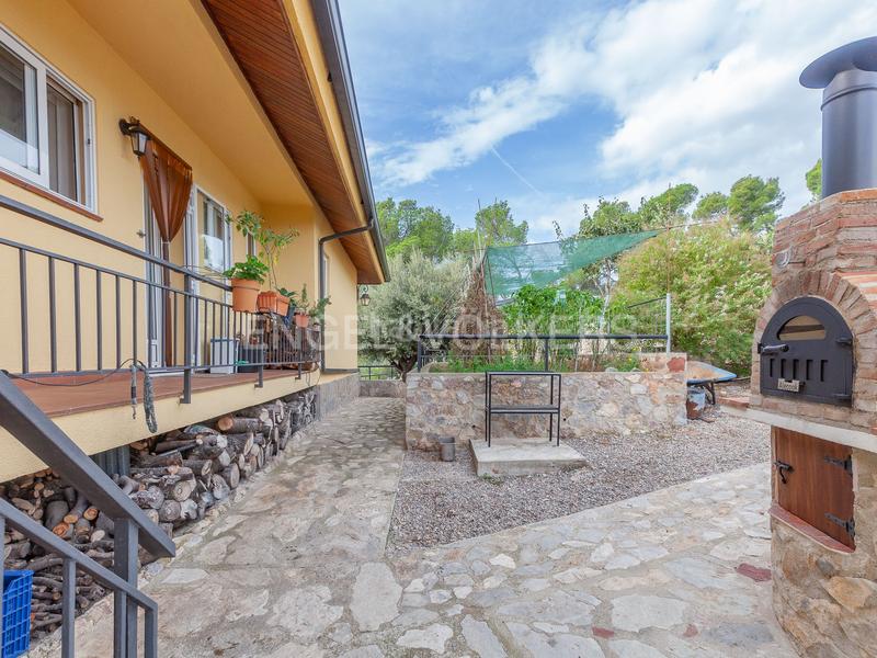 Foto 4b06c6e1-a452-45de-b018-0c56bf1c1561. Casa con riscaldamento parcheggio in El Racó-Sant Feliu del Racó Castellar del Vallès