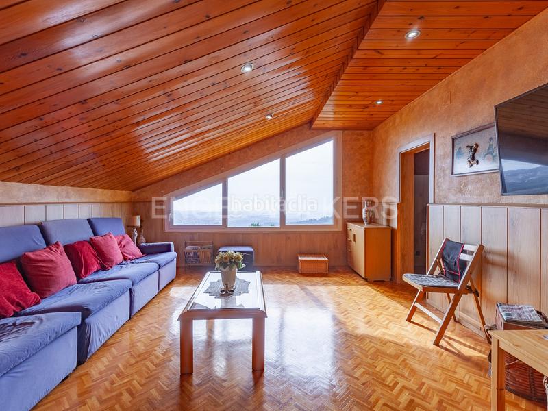 Foto 705e9dd3-77ca-47d9-8b44-84041aaf82ef. Casa con riscaldamento parcheggio in El Racó-Sant Feliu del Racó Castellar del Vallès