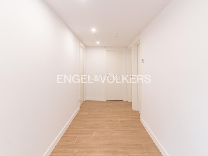 Foto 1dc4a1b2-aad4-4354-a62c-c357661ab270. Casa amb calefacció aparcament piscina a Tiana