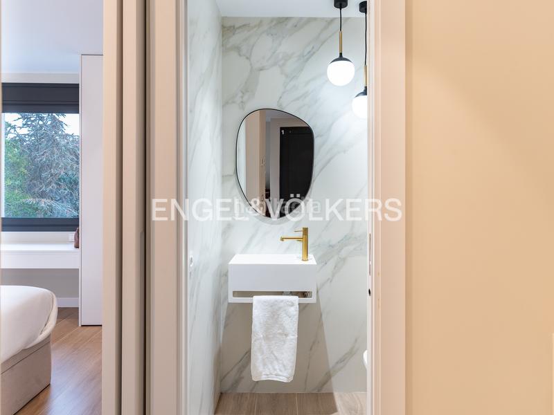 Foto 4f7107af-b9d1-4655-b849-7eeb69af0c21. Casa amb calefacció aparcament piscina a Tiana