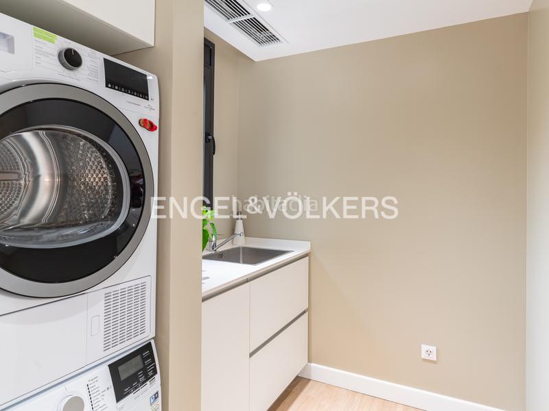 Foto 7eebc541-fed7-4a32-966e-43645456af5c. Casa amb calefacció aparcament piscina a Tiana