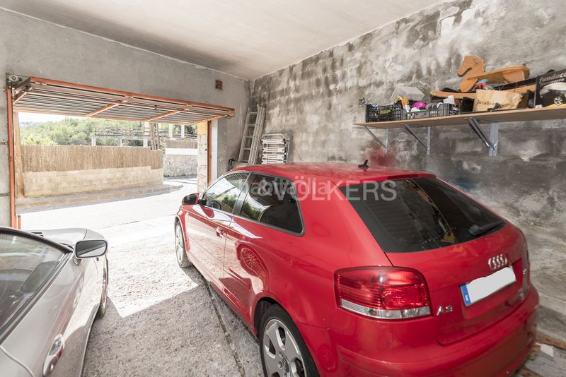 Foto 53804560-fa5a-439e-b06e-0ba672bfd023. Casa amb calefacció aparcament a Canyelles