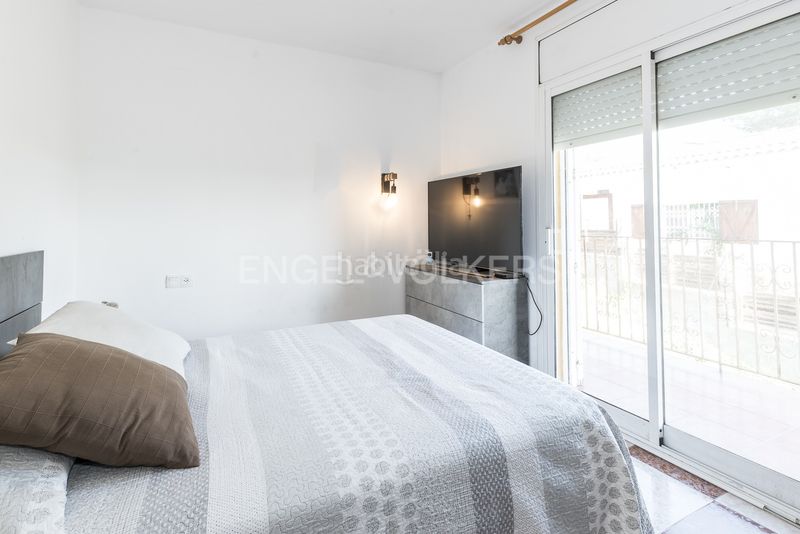 Foto cf38223f-9c4d-4074-8933-bbe444202ad2. Casa amb calefacció aparcament a Canyelles