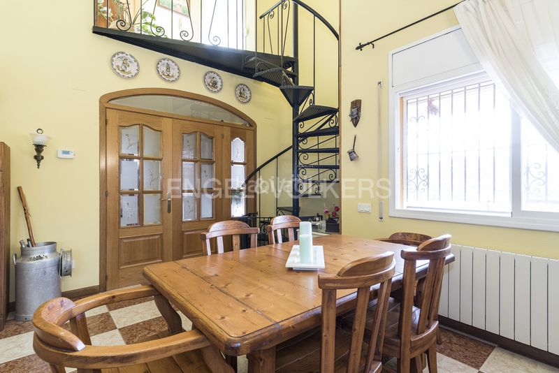 Foto e87984fb-33d8-42ab-b773-24e5a12fbc87. Casa amb calefacció aparcament a Canyelles