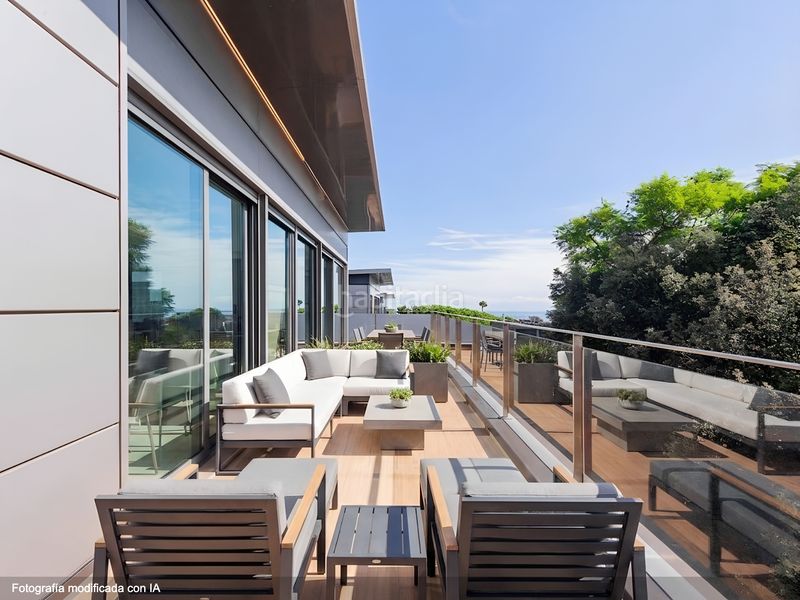 Foto 5873253d-e177-4c3d-951c-d249c33f58de. Casa amb calefacció aparcament piscina a Sarrià Barcelona