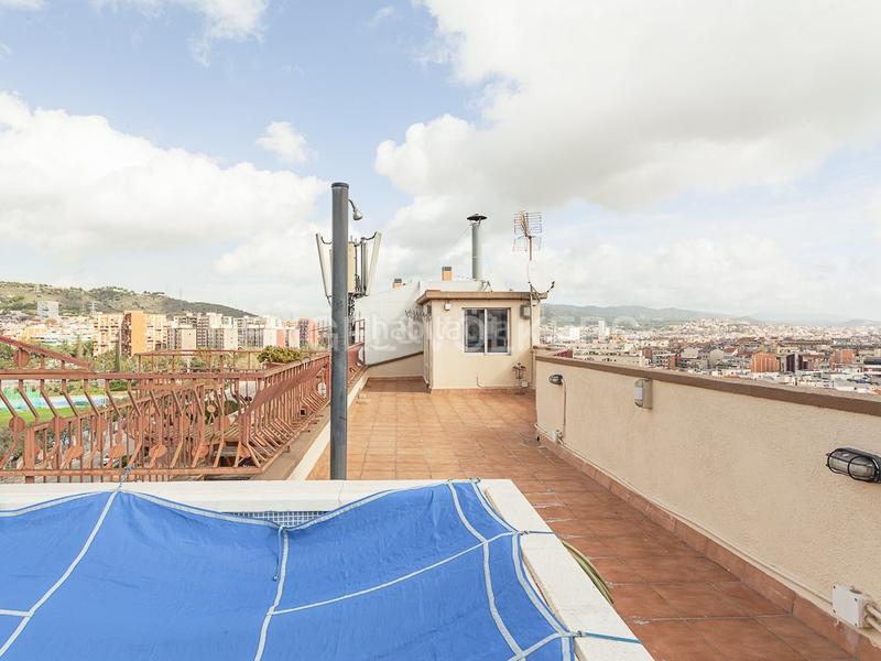Foto f06f9e4e-5bf2-40b2-bd77-6578fb146652. Àtic amb calefacció aparcament piscina a Sant Andreu de Palomar Barcelona