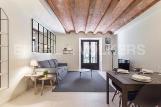 Alquiler Apartamento en St. Pere - Sta. Caterina - El Born. Maravillos piso para disfrutar en ciutat vlla