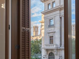 Apartament a St. Pere - Sta. Caterina - El Born. Piso a estrenar  con vistas a la catedral