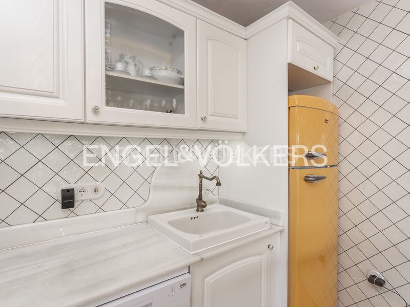 Foto 9b4f876e-5009-4e62-b9c0-8004c01ab1bb. Casa amb calefacció aparcament piscina a costa Cunit - els jardins - els rosers Cunit