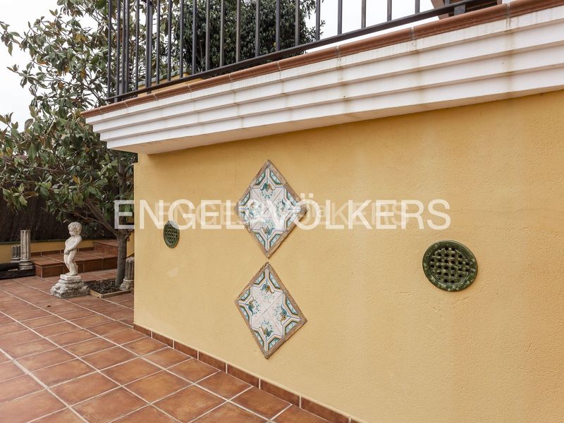 Foto b35ae04c-22b0-4f0f-9288-8c4f0017007a. Casa amb calefacció aparcament piscina a costa Cunit - els jardins - els rosers Cunit