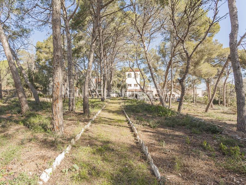 Foto 0ecce5be-f5e2-4927-9415-17c9fb6c2502. Casa privilegiado solar en primera línea de mar en Torredembarra