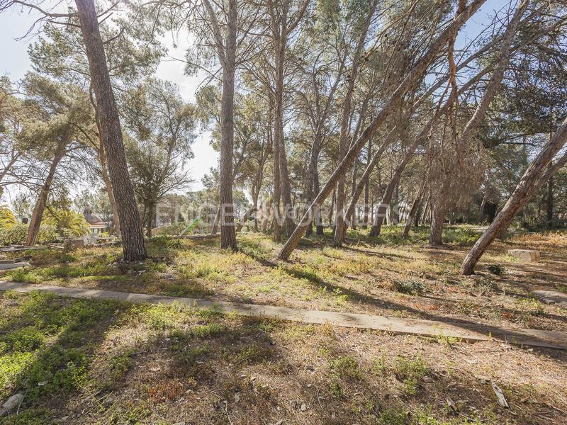 Foto 10369858-a6ac-4d24-b67e-d1a3e459b14d. Casa privilegiado solar en primera línea de mar en Torredembarra