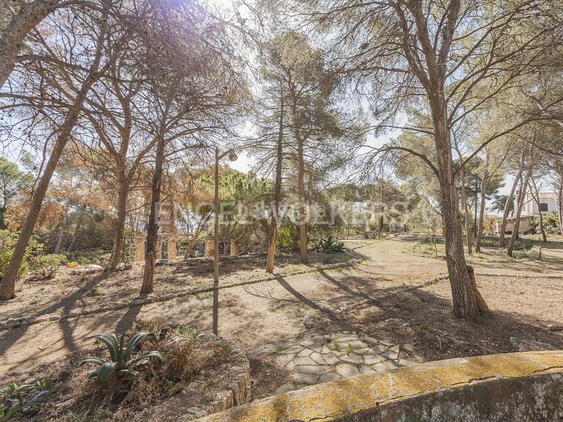 Foto 14e0fffe-9e42-4cae-9a5a-d73007836d53. Casa privilegiado solar en primera línea de mar en Torredembarra