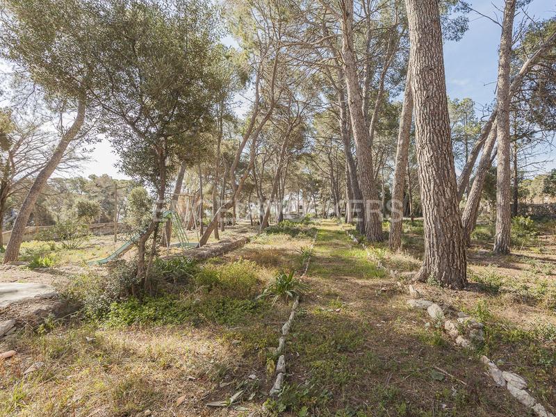 Foto ab21675e-33dc-4ca2-9b9a-ff4f8bc68479. Casa privilegiado solar en primera línea de mar en Torredembarra