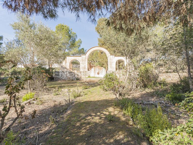 Foto b6ea4a0d-b293-4330-a270-bd728232ee8c. Casa privilegiado solar en primera línea de mar en Torredembarra