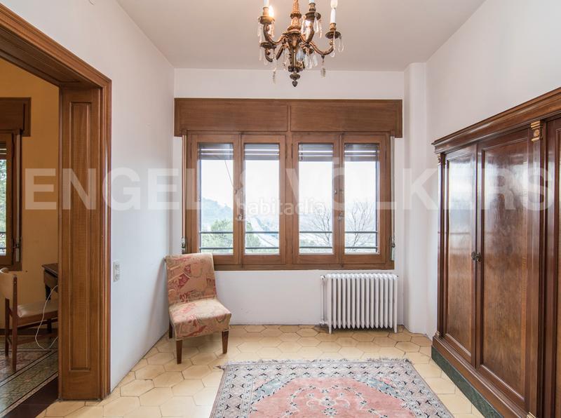 Foto 0a719d37-bd0d-4951-a5fb-fce99d504d70. Haus mit heizung parking pool in Papiol (El)