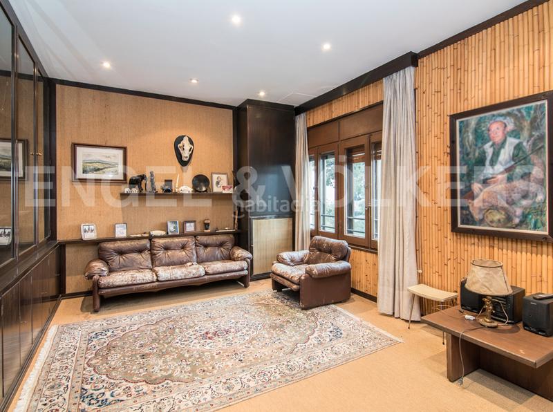 Foto 58fd6d71-d0db-4391-a206-41dbc0218209. Haus mit heizung parking pool in Papiol (El)