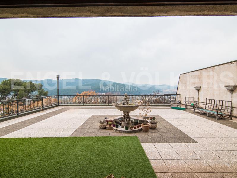 Foto 5eb741e2-4421-4b83-a219-d4254ed6636a. Haus mit heizung parking pool in Papiol (El)