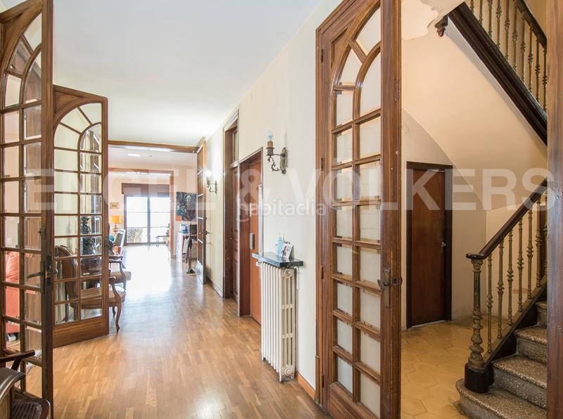 Foto 6167870c-36d8-4128-ac5d-09100ecfedf9. Haus mit heizung parking pool in Papiol (El)