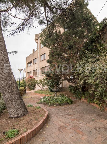 Foto 8ba42186-57b5-4b34-8cda-741ad4168890. Haus mit heizung parking pool in Papiol (El)