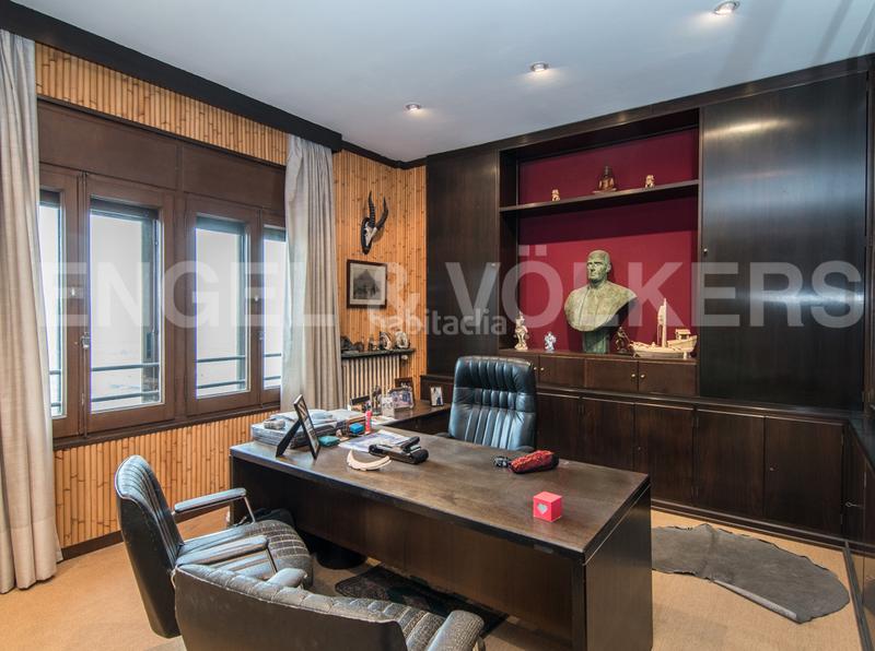 Foto af49cb52-b2c1-4c34-8910-222b0fd3213e. Haus mit heizung parking pool in Papiol (El)