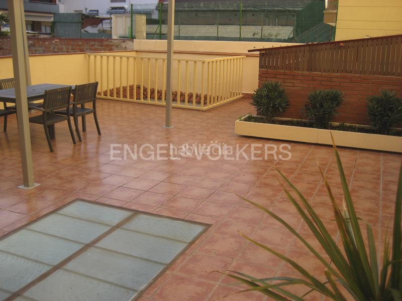 Foto d2a19b02-5cbf-480b-bc8d-3cbbc46f64bd. Appartement mit heizung parking in Centre Sant Joan Despí