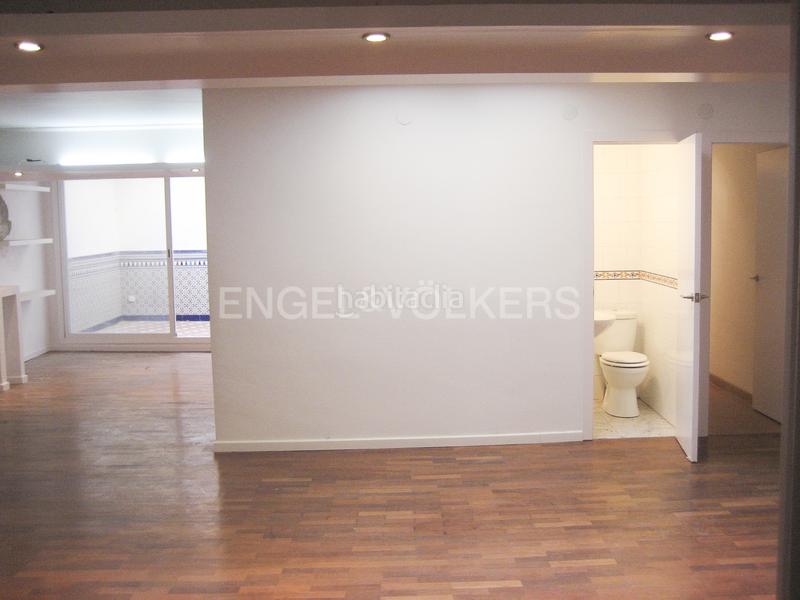 Foto f53d78e9-a898-4ece-a4db-8fdc0e408dd1. Appartement mit heizung parking in Centre Sant Joan Despí